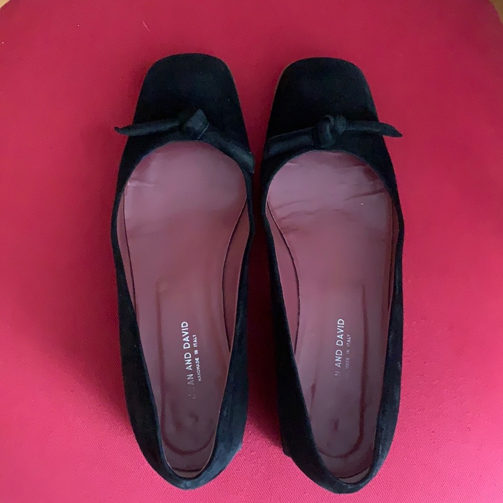 Joan + David well loved black suede shoes